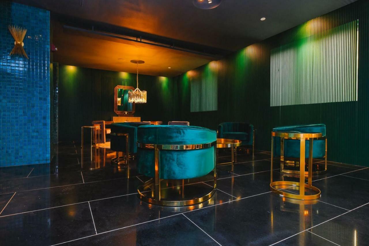 ホテル ショアー クラブ サウス ビーチ マイアミビーチ エクステリア 写真